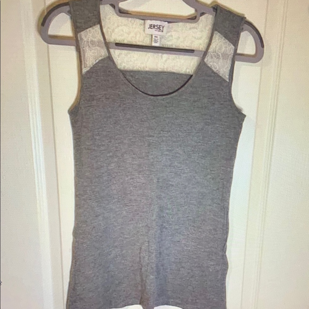Gray Women's Sleeveless Top